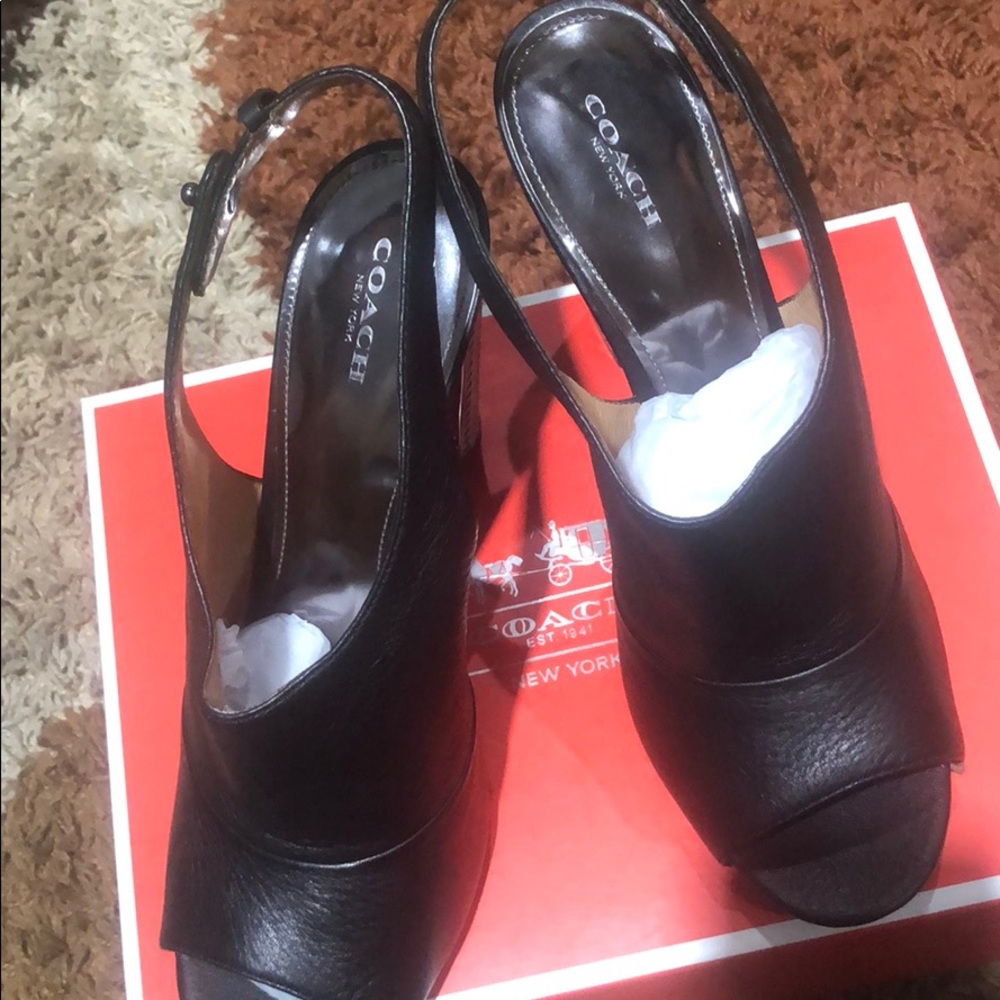 Coach Shoe